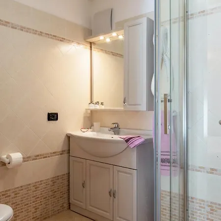 Apartment Betites Trilocale *